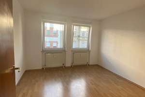 3-Zimmer-Wohnung - zentrale, verkehrsgünstige Lage, trotzdem ruhig – Karlstraße 12, 90763 Nördliche Südstadt, Fürth – Vorschaubild 4
