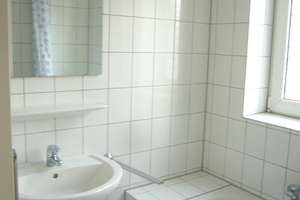 Helle, großzügige Zweizimmerwohnung mit Tageslichtbad direkt vom Vermieter – Langeoogstr. 22, 40468 Unterrath, Düsseldorf – Vorschaubild 6