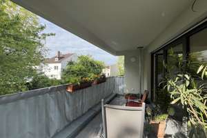 Neuwertige Vierzimmerwohnung mit Balkon, Küche und Tiefgarage in Wiesbaden – Die vollständige Adresse der Immobilie erhältst du vom Anbieter., 65197 Rheingauviertel / Hollerborn, Wiesbaden – Vorschaubild 4