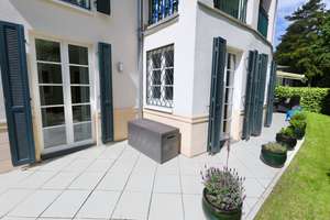 STILVOLL AUSGESTATTET- TERRASSE, GARTEN, BODENTIEFE FENSTER & PARKETT - TG-STELLPLATZ – Die vollständige Adresse der Immobilie erhältst du vom Anbieter., 14195 Dahlem, Berlin – Vorschaubild 22
