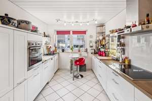 Charmantes Zweifamilienhaus mit Werkstattgarage in Homburg – Die vollständige Adresse der Immobilie erhältst du vom Anbieter., 66424 Homburg – Vorschaubild 3