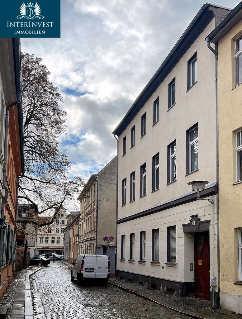 Renditestark mit Perspektive! Mehrfamilienhaus mit 6 Einheiten in gefragter Wohnlage–voll vermietet