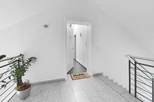 NEU: Neuwertige 3- bis 4-Zimmer-Penthouse-Wohnung mit sonniger Dachterrasse – 51381 Quettingen, Leverkusen – Vorschaubild 13