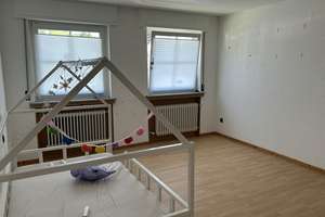 VR Immo: Siegen-Bürbach; Großes Haus, großes Grundstück, viele Möglichkeiten! – 57074 Bürbach, Siegen – Vorschaubild 32