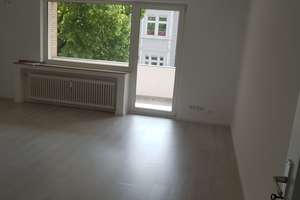 Sanierte Wohnung für Mieter mit Einkommensnachweis in Nähe des Aaper Waldes ! – Oberratherstrasse °, 40472 Rath, Düsseldorf – Vorschaubild 3