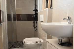 Großzügiges Wohnen in zentrale Lage – Die vollständige Adresse der Immobilie erhältst du vom Anbieter., 33649 Brackwede, Bielefeld – Vorschaubild 24