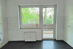 tolle 3,5-Zimmer-Erdgeschosswohnung mit Balkon !! – Essen – Vorschaubild 2