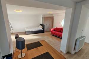 Möbiliertes 1-Zimmer-Apartment im 4. OG in Paderborn – Giersstraße 13-15, 33098 Kernstadt, Paderborn – Vorschaubild 4