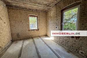 IMMOBERLIN.DE - Sanierungsgelegenheit! Charaktervolles Haus & Nebengebäude auf Südgrundstück – Die vollständige Adresse der Immobilie erhältst du vom Anbieter., 15344 Strausberg – Vorschaubild 6