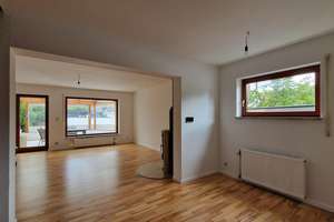 Reihenendhaus mit Kamin und moderner Gas-Hybridheizung in Berlin-Rudow – Die vollständige Adresse der Immobilie erhältst du vom Anbieter., 12357 Rudow, Berlin – Vorschaubild 6