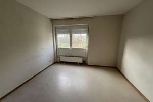 Sehr großzügiges Wohnhaus in ruhiger Lage mit viel Aussicht – Die vollständige Adresse der Immobilie erhältst du vom Anbieter., 97999 Igersheim – Vorschaubild 15