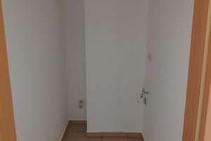 Praktisch geschnittene 3-Zimmer-Wohnung mit Balkon in Magdeburg – Berliner Chaussee 47, 39114 Brückfeld, Magdeburg – Vorschaubild 7
