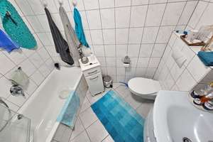 Modernes Platzwunder mit guter Infrastruktur , 113 m² Wohnglück mit Dachterrasse & Fernwärme! – 60433 Frankfurter Berg, Frankfurt am Main – Vorschaubild 14