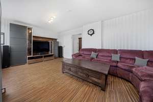 Moderne Dachgeschosswohnung mit Fernblick – Die vollständige Adresse der Immobilie erhältst du vom Anbieter., 47057 Neudorf-Nord, Duisburg – Vorschaubild 3