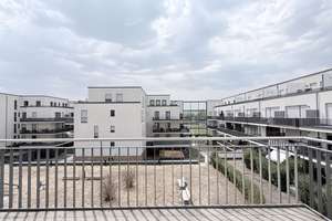 Großzügige Wohnung mit Wintergarten und Balkon sucht Mieter: 3-Zimmer, 119m² – Konrad-Adenauer-Ring 1a, 65187 Rheingauviertel / Hollerborn, Wiesbaden – Vorschaubild 8