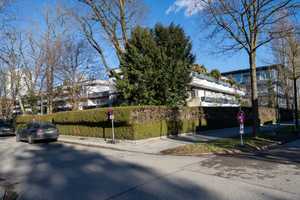 AIGNER - Apartment mit separater Küche in Bogenhausen – München – Vorschaubild 1
