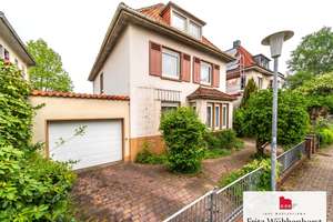 Altbau in zentraler und gefragter Wohnlage