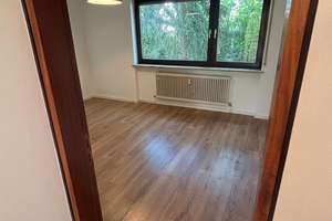 Attraktive sanierte 2,5 Zimmer im Hochparterre mit Untervermietung – Schemppstraße 36A, 70619 Riedenberg, Stuttgart – Vorschaubild 11