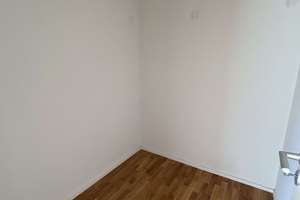Neuwertige 1-Zimmer-Wohnung plus großer Hobbyraum in bevorzugter Wohnlage – Hölzleswiesen 8b, 70619 Heumaden, Stuttgart – Vorschaubild 7
