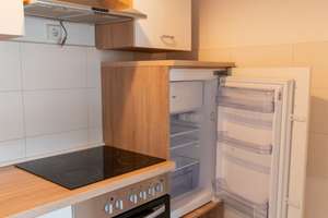 Helle 1-Zimmer-Wohnung mit Einbauküche in Essen-Holsterhausen – ab sofort – Die vollständige Adresse der Immobilie erhältst du vom Anbieter., 41547 Holsterhausen, Essen – Vorschaubild 5