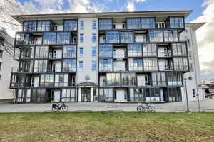 Neuwertiges Appartement mit Stellplatz in Schwabing-West – München – Vorschaubild 1