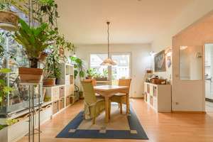 3,5 Zi. Maisonette ETW * 2 Balkone * ca. 137 m² * Wellnessbad  mit Sauna + Whirlpool * Citylage von 