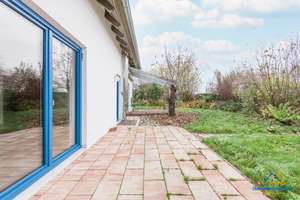 Ruhig gelegenes Einfamilienhaus mit Garten, Garage und lichtreichen Räumen – Die vollständige Adresse der Immobilie erhältst du vom Anbieter., 93161 Sinzing – Vorschaubild 2