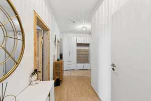 Charmante Altbauwohnung im Herzen von Karlsruhe – Die vollständige Adresse der Immobilie erhältst du vom Anbieter., 76133 Weststadt, Karlsruhe – Vorschaubild 10