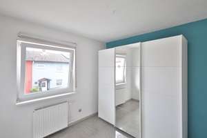 Wohnen mit Freiraum: Einfamilienhaus mit Balkon, Terrasse und Garage – Die vollständige Adresse der Immobilie erhältst du vom Anbieter., 76870 Kandel – Vorschaubild 8