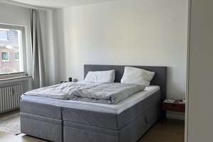 2-Zimmer-Wohnung mit Balkon in grüner Bestlage in Klettenberg – 50939 Klettenberg, Köln – Vorschaubild 2