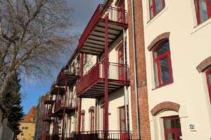 Property thumbnail 9