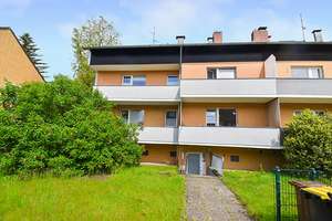 Sanierungsbedürftige 1-Zimmer-Wohnung mit Balkon!