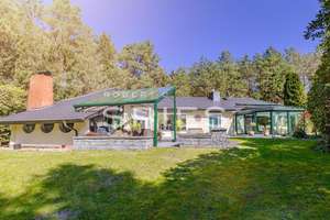 Großzügiger Bungalow in idyllischer Lage von Garlstedt – Die vollständige Adresse der Immobilie erhältst du vom Anbieter., 27711 Osterholz-Scharmbeck – Vorschaubild 1