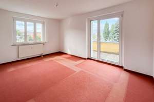 Bezugsfreie 2-Zi.-Wohnung mit Balkon und Tageslichtbad in DD-Seidnitz – Die vollständige Adresse der Immobilie erhältst du vom Anbieter., 1237 Seidnitz/Dobritz, Dresden – Vorschaubild 2