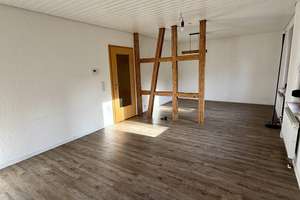 Sympathisches und familienfreundliches Wohnhaus mit viel Flexibilität – Die vollständige Adresse der Immobilie erhältst du vom Anbieter., 72762 Reutlingen-Mitte, Reutlingen – Vorschaubild 7