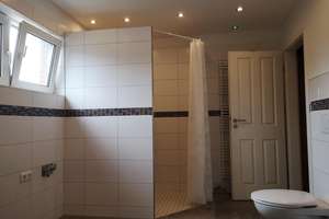 Großzügige 5-Zimmer-Wohnung in Lübeck zu vermieten – Steinrader Damm 89, 23556 Sankt Lorenz Nord, Lübeck – Vorschaubild 6
