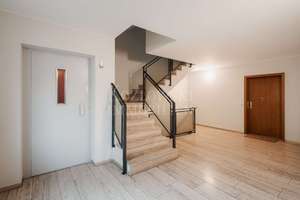 Bestlage am Luisenpark - Attraktive Stadtwohnung mit Südloggia, Lift und Tiefgarage! – Die vollständige Adresse der Immobilie erhältst du vom Anbieter., 68165 Schwetzingerstadt/Oststadt, Mannheim – Vorschaubild 2