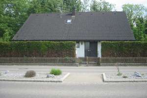 Mehrfamilienwohnhaus in Opfenbach
eine Kapitalanlage mit drei Einheiten – Die vollständige Adresse der Immobilie erhältst du vom Anbieter., 88145 Opfenbach – Vorschaubild 6