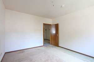 3-4-Zimmer-Eigentumswohnung mit großem Balkon und TG-Stellplatz in Hamburg-Wellingsbüttel – Die vollständige Adresse der Immobilie erhältst du vom Anbieter., 22391 Wellingsbüttel, Hamburg – Vorschaubild 11