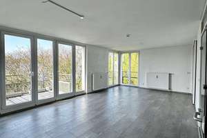 3-Zimmer, 104 m², lichtdurchflutet, zwei Balkone, TG-Stellplatz und bodentiefes Fensterpanorama – Die vollständige Adresse der Immobilie erhältst du vom Anbieter., 13403 Reinickendorf (Ortsteil), Berlin – Vorschaubild 8