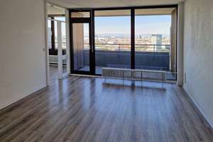 Helle 4-Zimmer-Wohnung mit tollem Ausblick!