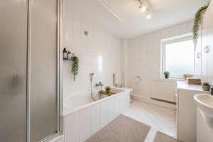 3D VIRTUAL TOUR - Eigentumswohnung mit Stellplatz in der City von Elmshorn – Die vollständige Adresse der Immobilie erhältst du vom Anbieter., 25335 Elmshorn – Vorschaubild 7