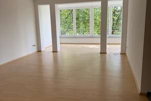 Helle 3 Zimmer und 2 Balkone, Gäste-WC, Fußbodenheizung, Bad mit Wanne und Dusche – Altenhoferstr. 178, 42719 Wald, Solingen – Vorschaubild 7