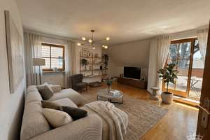 Sonnige 2 Zimmer DG Wohnung mit Dachterrasse in Waldtrudering