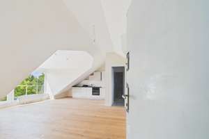Charmante Dachgeschosswohnung in Berlin Köpenick – Ihr neues Zuhause! – 12555 Köpenick, Berlin – Vorschaubild 1