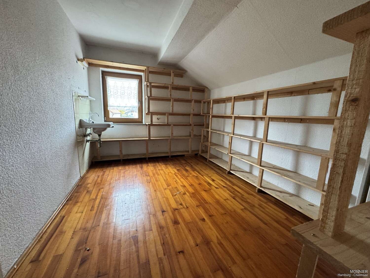 Immobilie in Trostberg - Idyllisches Ein,- bis Zweifamilienhaus in bester Lage - Bild 12