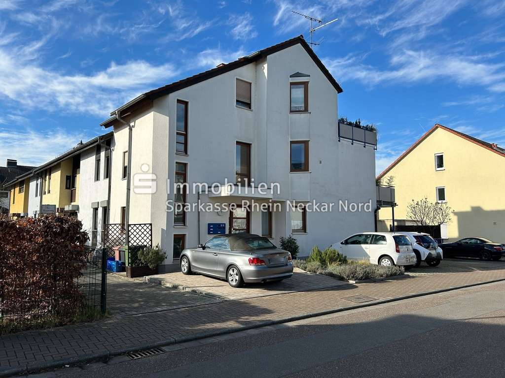 Immobilie in Ladenburg - Exklusives Dachgeschoss-Refugium mit Dachterrasse - Bild 0