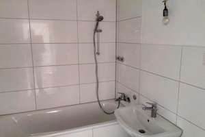 Geräumige 2 Zimmerwohnung mit Balkon – Gerhart-Hauptmann-Straße 12, 47226 Rheinhausen-Mitte, Duisburg – Vorschaubild 4
