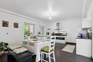 Betongold und Eichhörnchen! Edle Wohnung in Villa! – Die vollständige Adresse der Immobilie erhältst du vom Anbieter., 51105 Poll, Köln – Vorschaubild 4