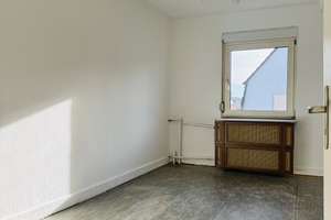 Gestalten Sie Ihre Wohnträume -  Einfamilienhaus mit großer Dachterrasse in Toplage – Die vollständige Adresse der Immobilie erhältst du vom Anbieter., 64297 Eberstadt, Darmstadt – Vorschaubild 27